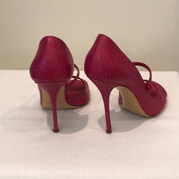 Casadei Hot Pink Heels - Picture 2 of 5